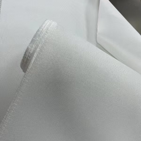 Woven silica fabric