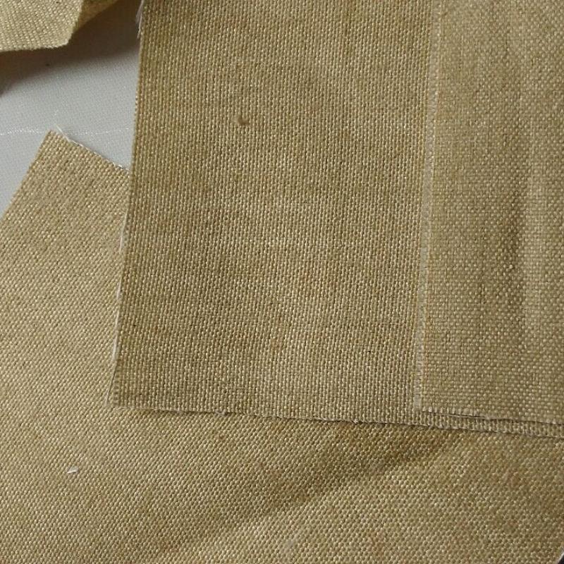 Vermiculite Coated Fiberglass Cloth의 구성은 무엇입니까?